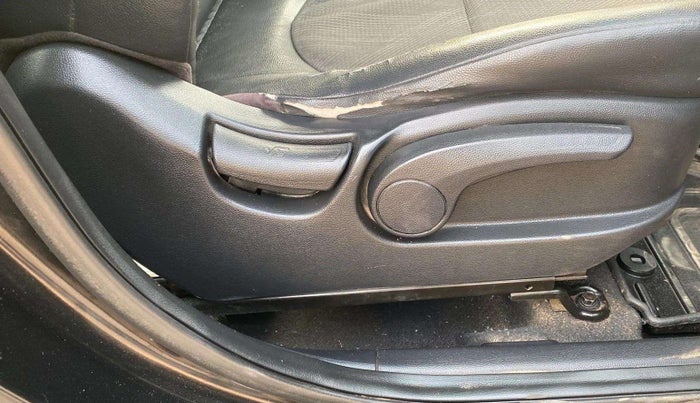2019 Hyundai Creta E PLUS 1.6 DIESEL, Diesel, Manual, 85,301 km, Driver Side Adjustment Panel