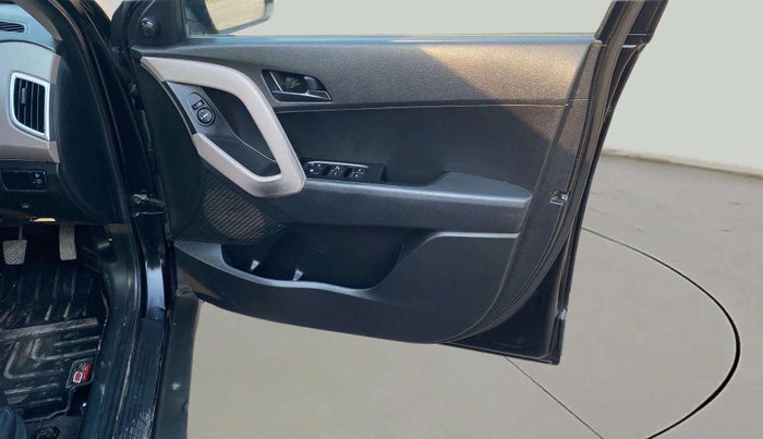 2019 Hyundai Creta E PLUS 1.6 DIESEL, Diesel, Manual, 85,301 km, Driver Side Door Panels Control