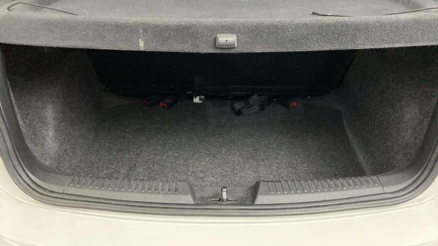 2018 Volkswagen Polo COMFORTLINE 1.0L MPI, Petrol, Manual, 57,790 km, Boot Inside
