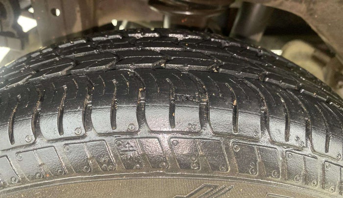 2017 Maruti Alto K10 VXI, Petrol, Manual, 7,712 km, Right Rear Tyre Tread