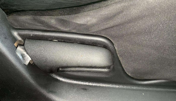 2017 Maruti Swift VXI, CNG, Manual, 65,068 km, Driver Side Adjustment Panel