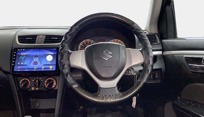 2017 Maruti Swift VXI, CNG, Manual, 65,068 km, Steering Wheel Close Up