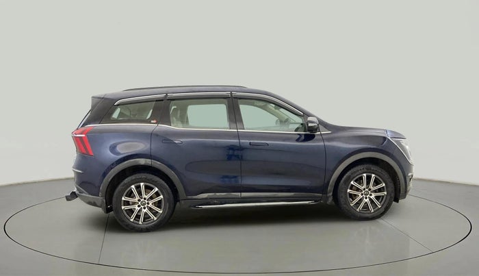 2021 Mahindra XUV700 AX 7 P MT 7 STR, Petrol, Manual, 33,713 km, Right Side View