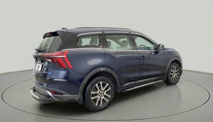 2021 Mahindra XUV700 AX 7 P MT 7 STR, Petrol, Manual, 33,713 km, Right Back Diagonal