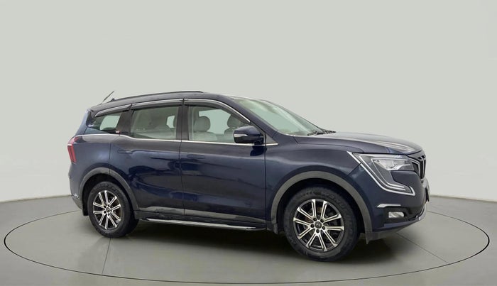2021 Mahindra XUV700 AX 7 P MT 7 STR, Petrol, Manual, 33,713 km, Right Front Diagonal