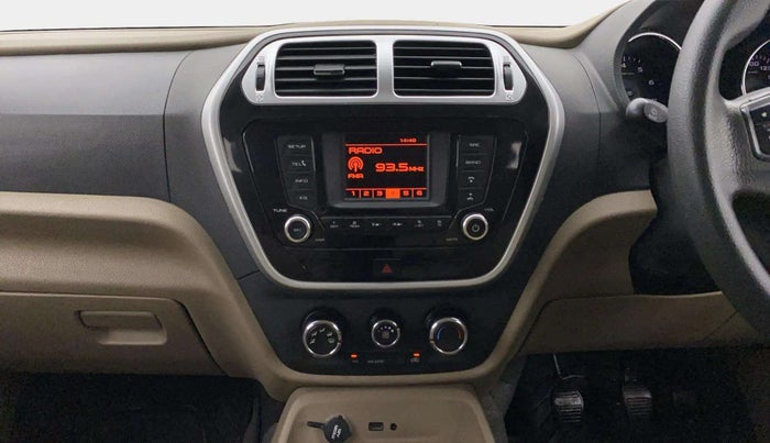 2016 Mahindra TUV300 T8, Diesel, Manual, 95,578 km, Air Conditioner