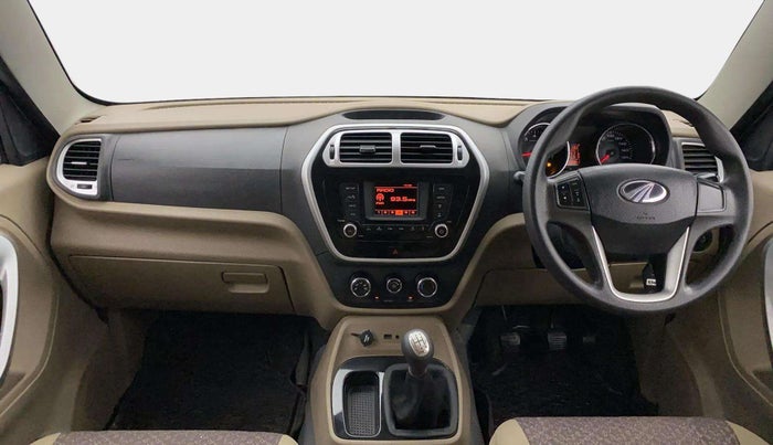 2016 Mahindra TUV300 T8, Diesel, Manual, 95,578 km, Dashboard