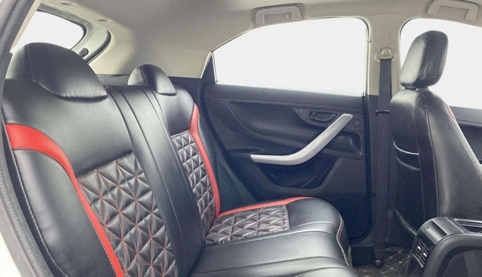 2023 Tata NEXON XMA PLUS SUNROOF DIESEL, Diesel, Automatic, 46,531 km, Right Side Rear Door Cabin
