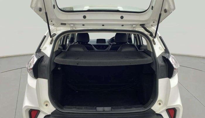 2023 Tata NEXON XMA PLUS SUNROOF DIESEL, Diesel, Automatic, 46,531 km, Boot Inside