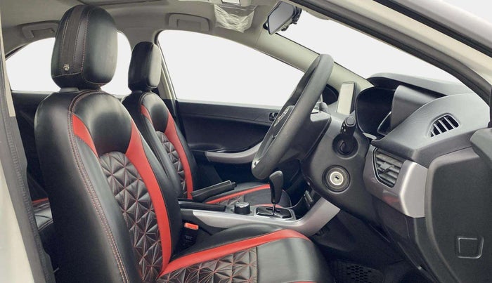 2023 Tata NEXON XMA PLUS SUNROOF DIESEL, Diesel, Automatic, 46,531 km, Right Side Front Door Cabin
