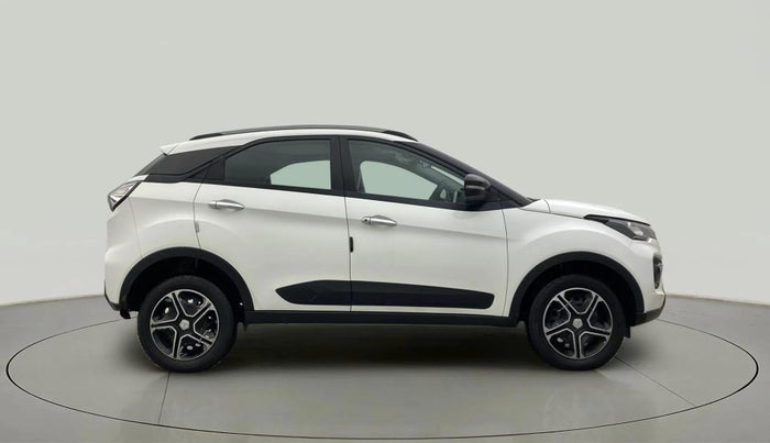 2023 Tata NEXON XMA PLUS SUNROOF DIESEL, Diesel, Automatic, 46,531 km, Right Side View