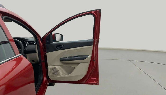 2020 Renault TRIBER RXL AMT, Petrol, Automatic, 64,390 km, RHS Front Door