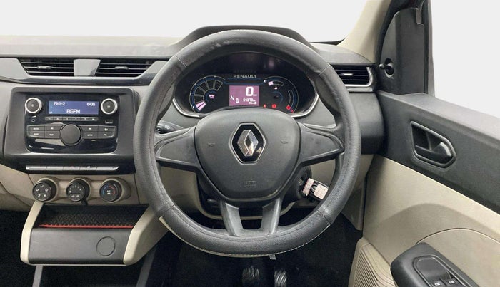 2020 Renault TRIBER RXL AMT, Petrol, Automatic, 64,390 km, Steering Wheel Close Up