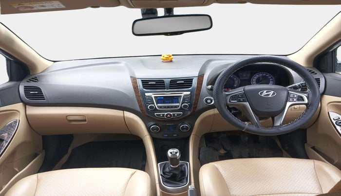 2015 Hyundai Verna FLUIDIC 1.6 VTVT SX, Petrol, Manual, 70,747 km, Dashboard