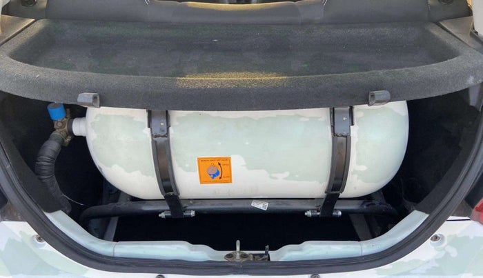 2019 Tata Tiago XM PETROL, Petrol, Manual, 1,10,876 km, Boot Inside