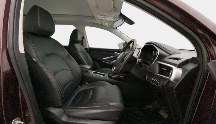 2020 MG HECTOR SHARP 1.5 DCT PETROL, Petrol, Automatic, 62,170 km, Right Side Front Door Cabin