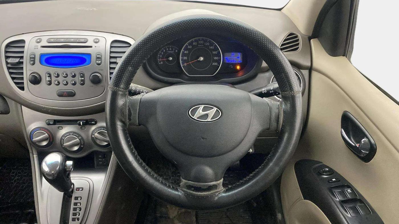 2013 Hyundai i10 SPORTZ 1.2 AT, Petrol, Automatic, 89,634 km, Steering Wheel Close Up