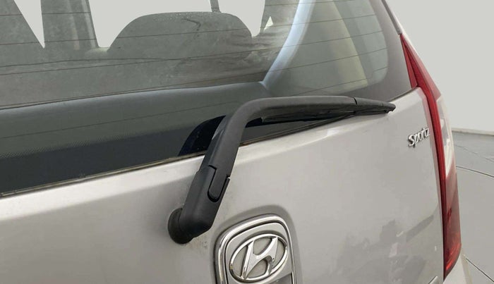 2013 Hyundai i10 SPORTZ 1.2 AT, CNG, Automatic, 89,023 km, Rear Wiper