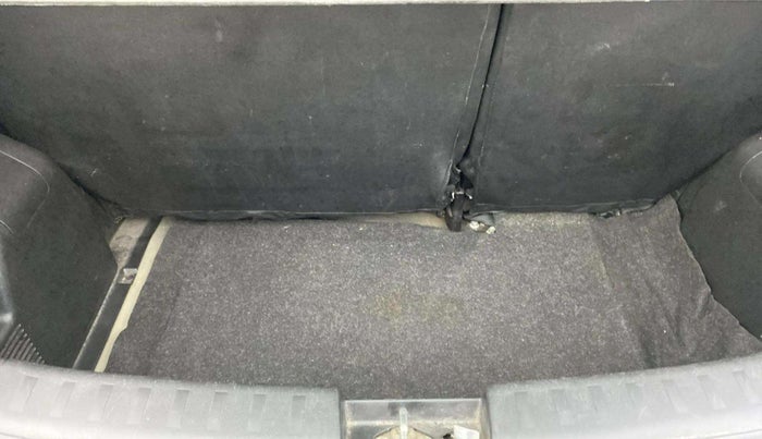2016 Maruti Swift VXI, Petrol, Manual, 92,357 km, Boot Open Zoomed View
