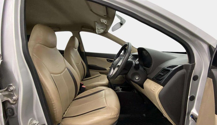 2012 Hyundai Eon ERA +, Petrol, Manual, 1,25,175 km, Right Side Front Door Cabin