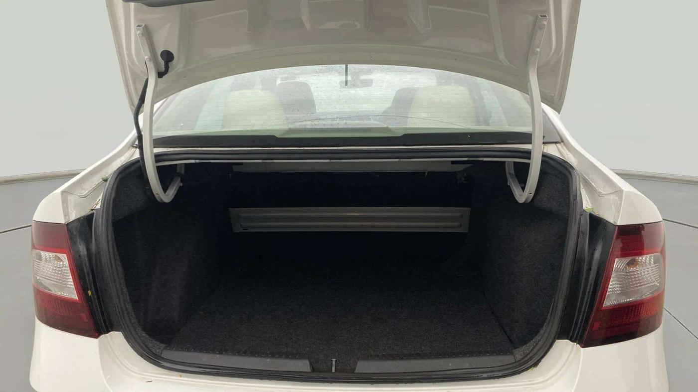 2021 Skoda Rapid STYLE AT TSI, Petrol, Automatic, 43,721 km, Boot Open Zoomed View