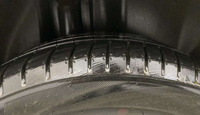 2021 Skoda Rapid STYLE AT TSI, Petrol, Automatic, 43,721 km, Right Rear Tyre Tread