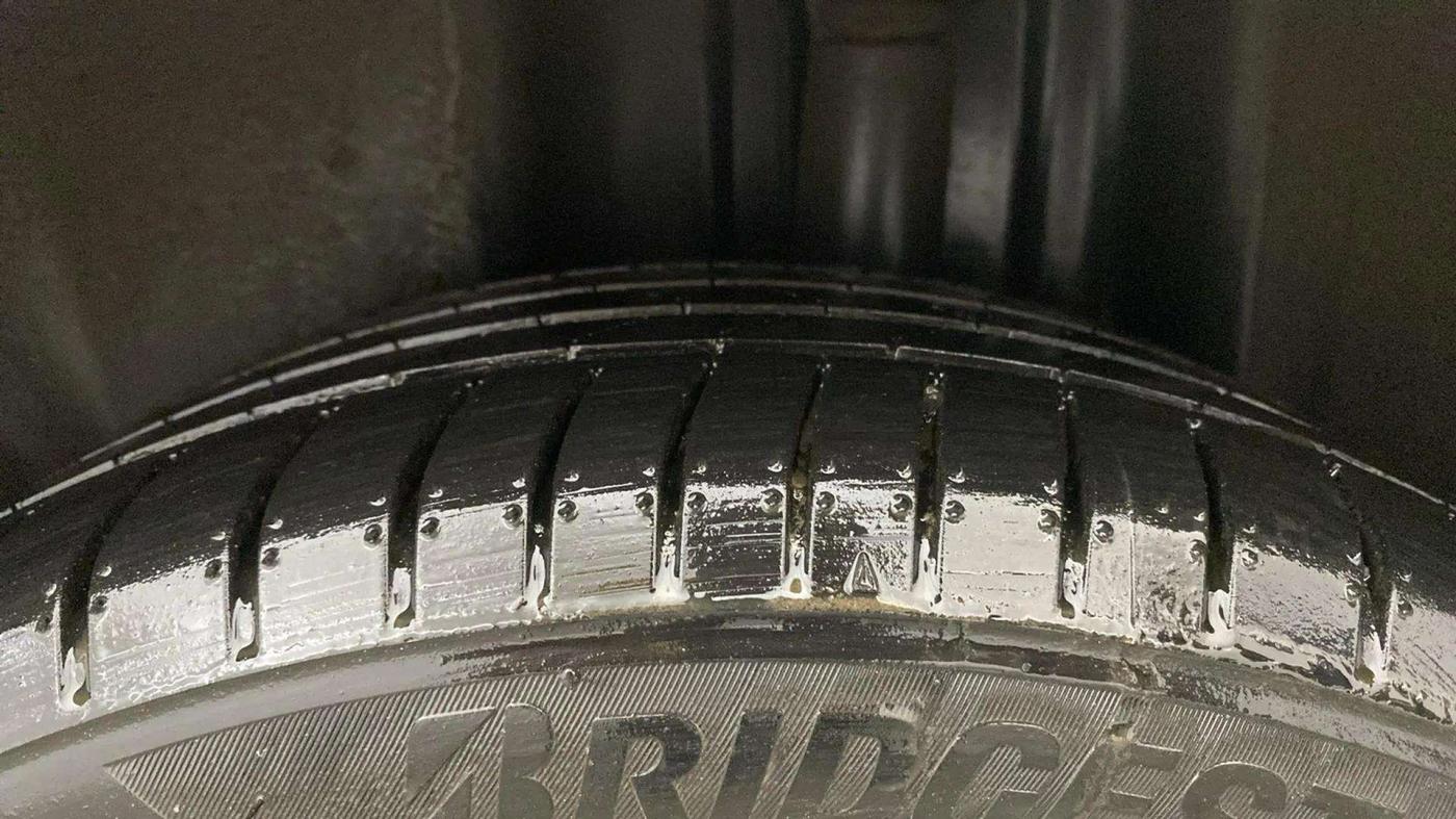 2021 Skoda Rapid STYLE AT TSI, Petrol, Automatic, 43,721 km, Left Rear Tyre Tread
