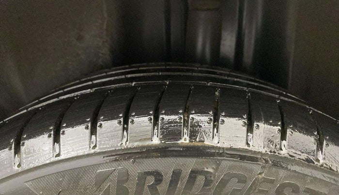 2021 Skoda Rapid STYLE AT TSI, Petrol, Automatic, 43,721 km, Left Rear Tyre Tread