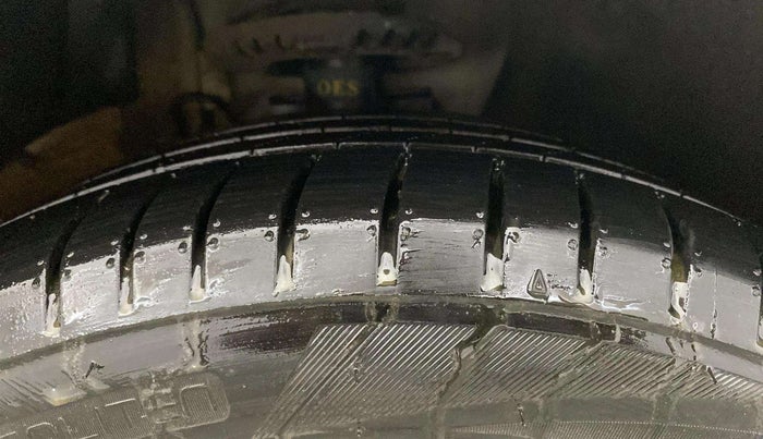 2021 Skoda Rapid STYLE AT TSI, Petrol, Automatic, 43,721 km, Right Front Tyre Tread