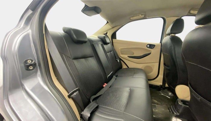 2015 Ford Figo Aspire TREND 1.2 PETROL, Petrol, Manual, 64,515 km, Right Side Rear Door Cabin