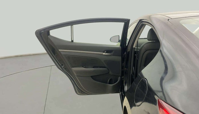 2017 Hyundai New Elantra 2.0 SX(O) AT PETROL, Petrol, Automatic, 73,077 km, LHS Rear Door