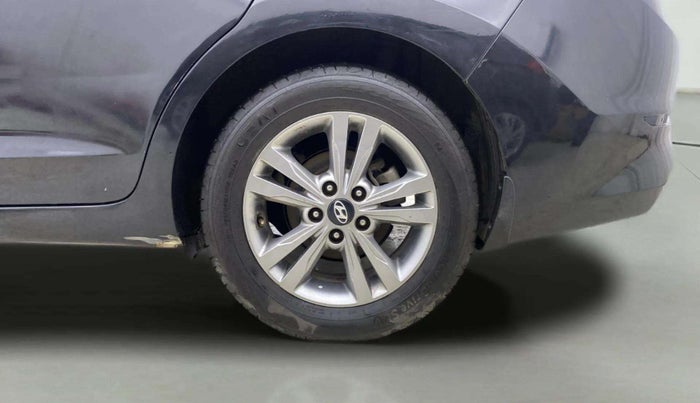 2017 Hyundai New Elantra 2.0 SX(O) AT PETROL, Petrol, Automatic, 73,077 km, Left Rear Wheel