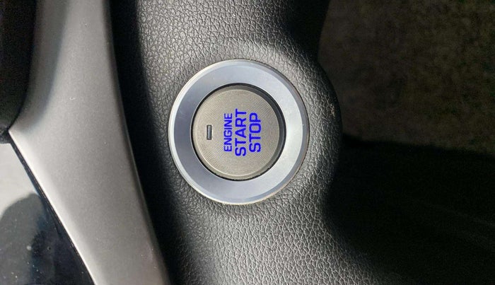 2017 Hyundai New Elantra 2.0 SX(O) AT PETROL, Petrol, Automatic, 73,077 km, Keyless Start/ Stop Button
