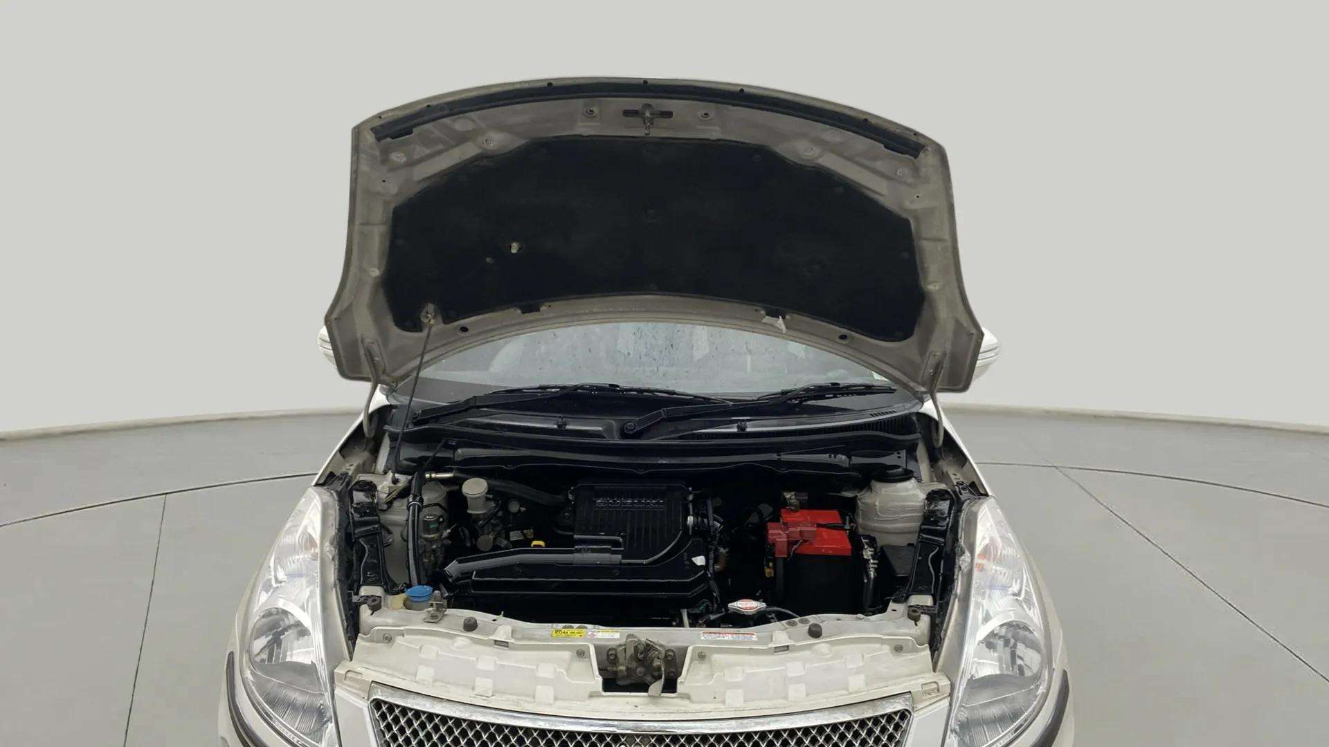Engine-Full-View-With-Bonnet-Open-13