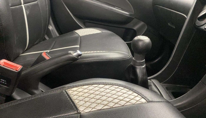 2015 Maruti Swift VXI, Petrol, Manual, 51,217 km, Gear Lever