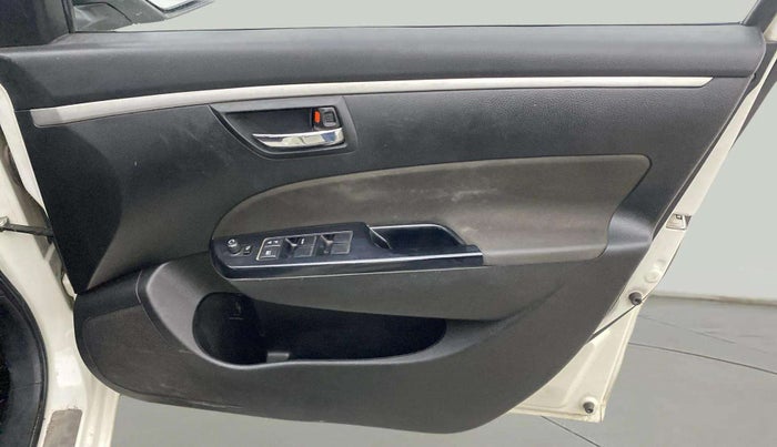 2015 Maruti Swift VXI, Petrol, Manual, 51,217 km, Driver Side Door Panels Control