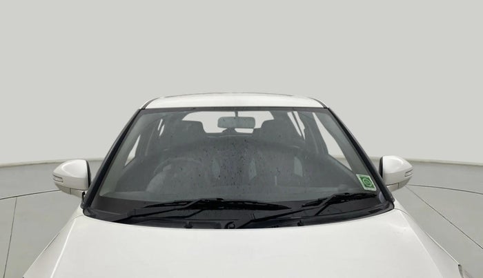 2015 Maruti Swift VXI, Petrol, Manual, 51,217 km, Front Windshield