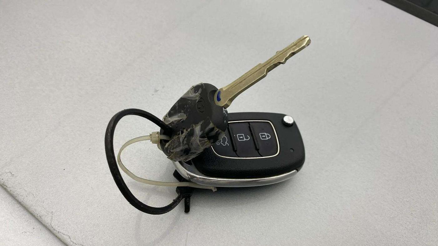 2019 Hyundai Xcent SX 1.2, Petrol, Manual, 31,452 km, Key Close Up