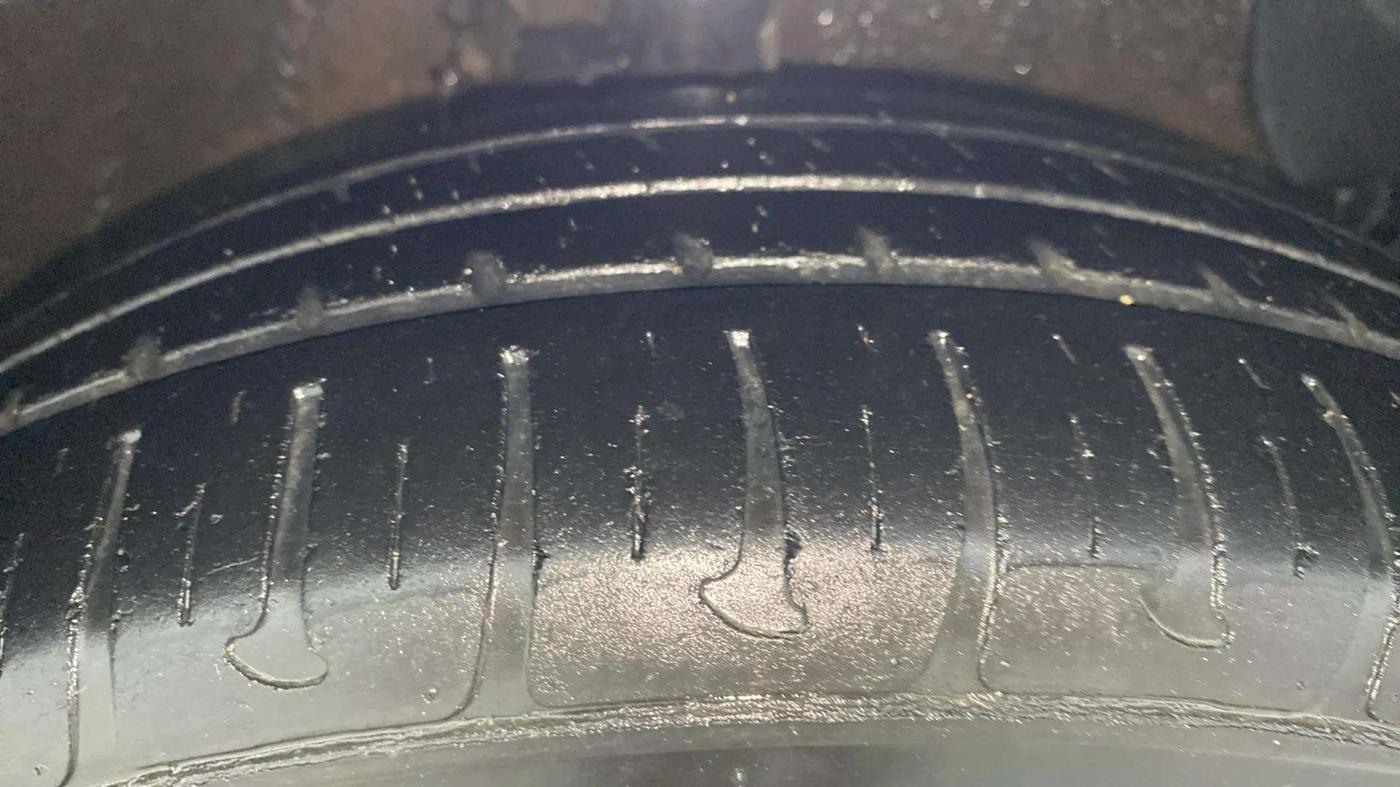 2019 Hyundai Xcent SX 1.2, Petrol, Manual, 31,452 km, Right Front Tyre Tread