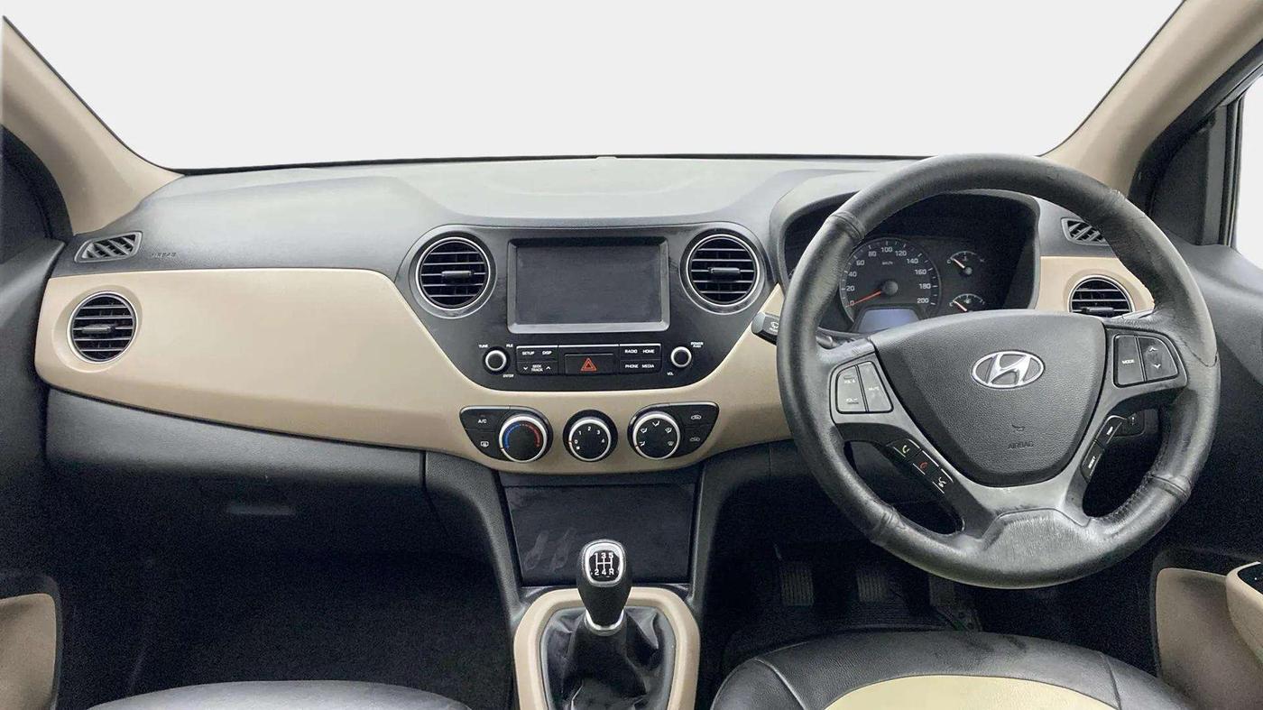 2019 Hyundai Xcent SX 1.2, Petrol, Manual, 31,452 km, Dashboard
