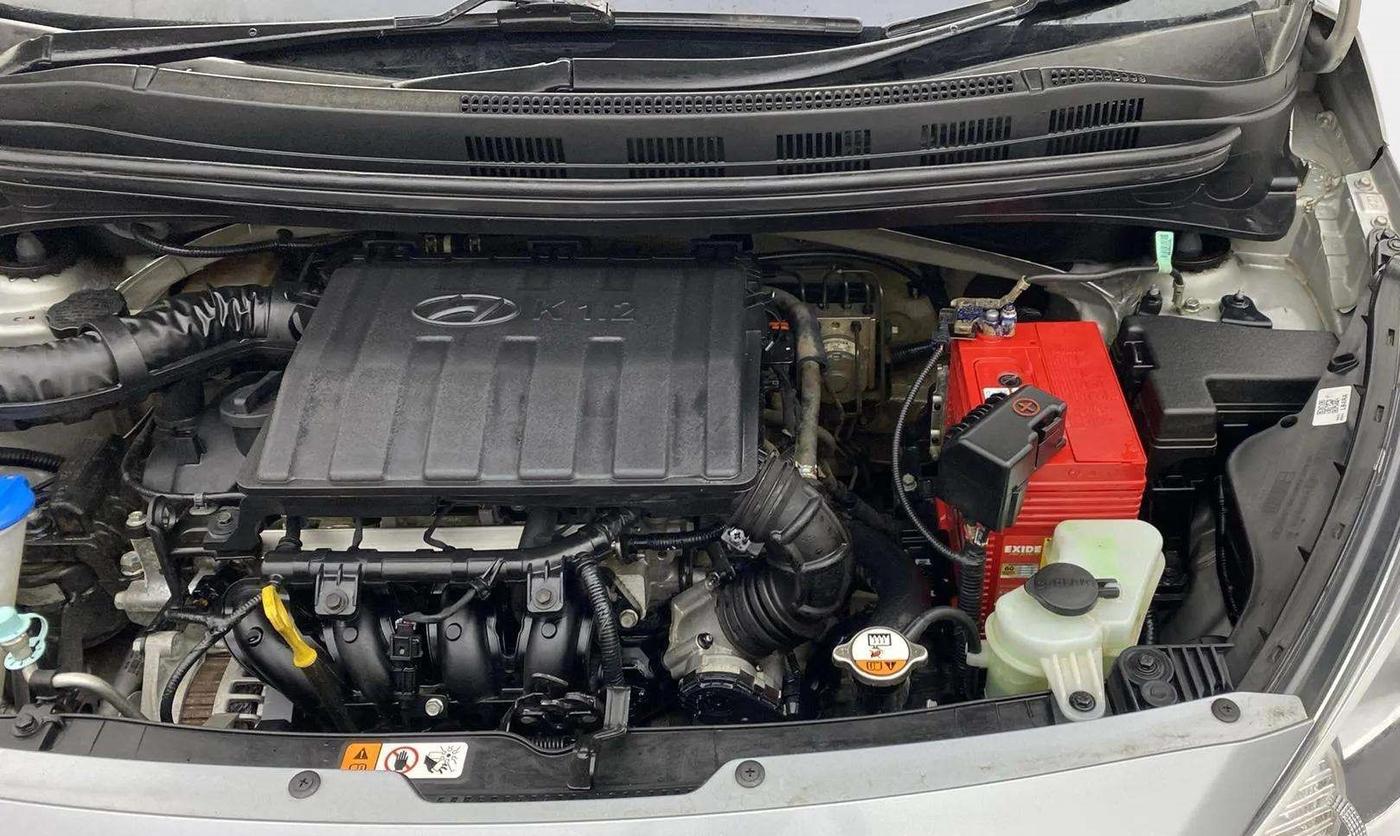 2019 Hyundai Xcent SX 1.2, Petrol, Manual, 31,452 km, Engine View - Left