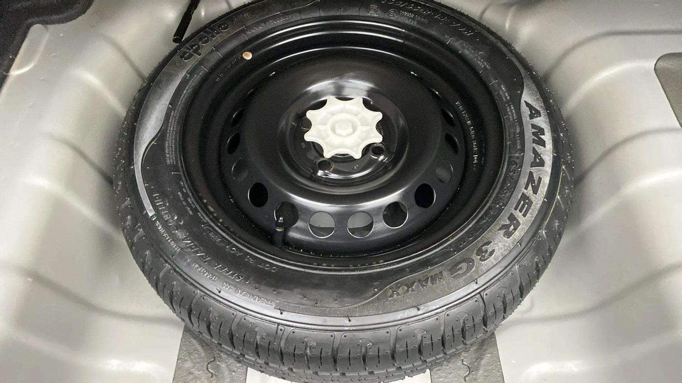 2019 Hyundai Xcent SX 1.2, Petrol, Manual, 31,452 km, Spare Tyre