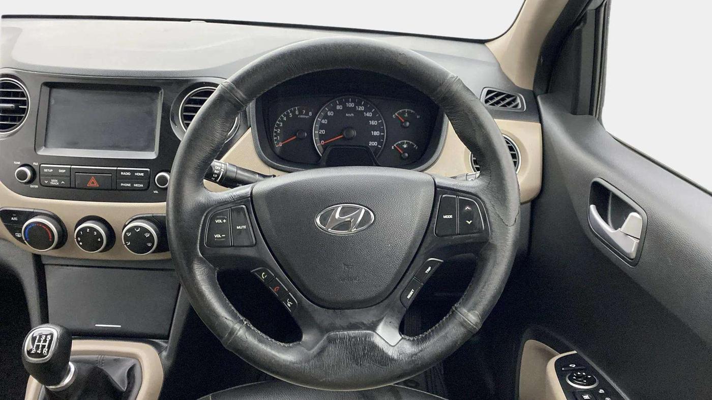2019 Hyundai Xcent SX 1.2, Petrol, Manual, 31,452 km, Steering Wheel Close Up