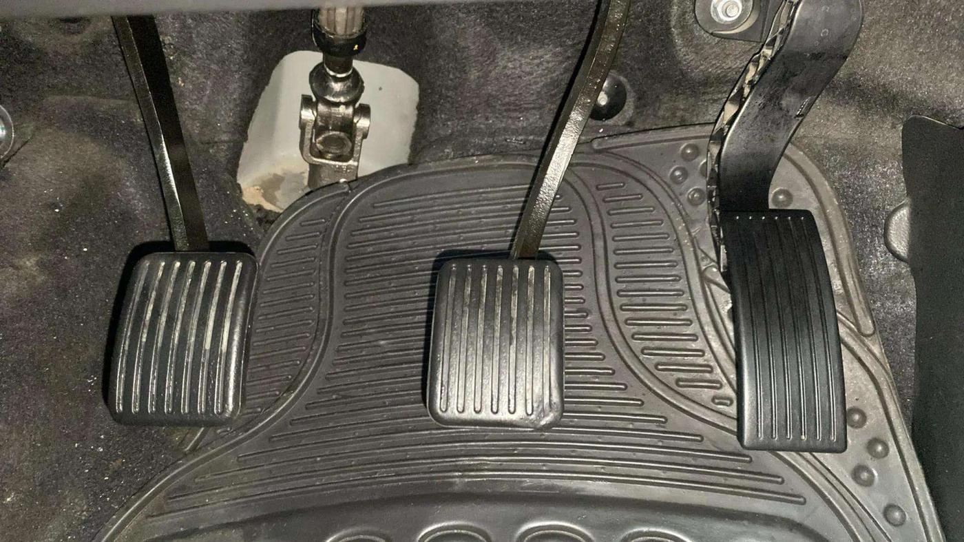 2019 Hyundai Xcent SX 1.2, Petrol, Manual, 31,452 km, Pedals