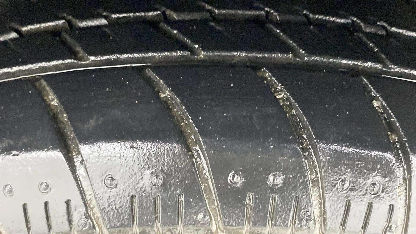 2020 Maruti Celerio X ZXI (O) AMT, Petrol, Automatic, 29,898 km, Left Front Tyre Tread
