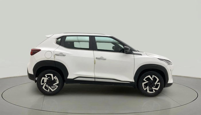 2021 Nissan MAGNITE XV PREMIUM TURBO CVT, Petrol, Automatic, 42,815 km, Right Side View