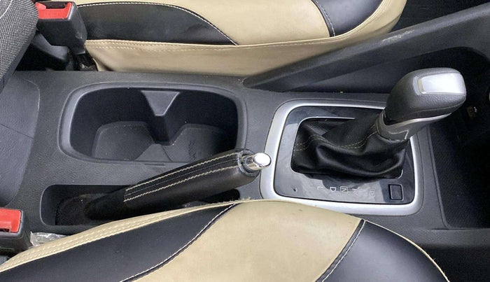 2021 Nissan MAGNITE XV PREMIUM TURBO CVT, Petrol, Automatic, 42,815 km, Gear Lever
