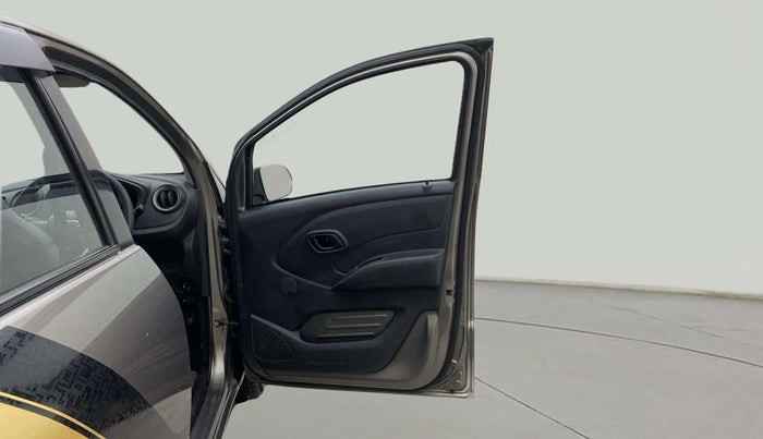 2018 Datsun Redi Go T(O) 1.0, Petrol, Manual, 31,108 km, RHS Front Door
