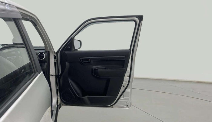 2021 Maruti S PRESSO VXI+, Petrol, Manual, 23,973 km, RHS Front Door