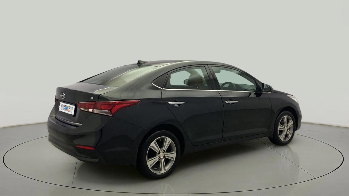 2019 Hyundai Verna 1.6 VTVT SX, Petrol, Manual, 84,090 km, Right Back Diagonal